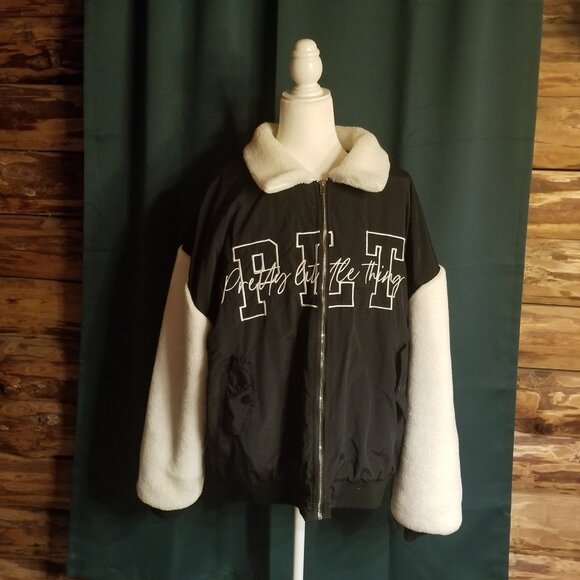 Pretty Little Thing Black and Faux Shearling Light Jacket - Picture 1 of 8
